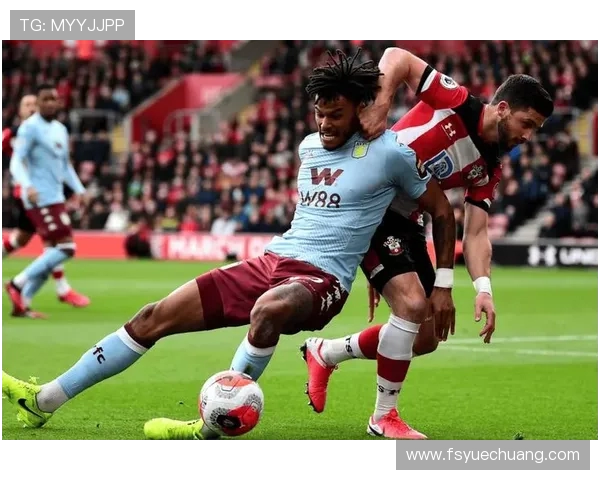 南安普敦足球队在英超中的20号球员是谁?